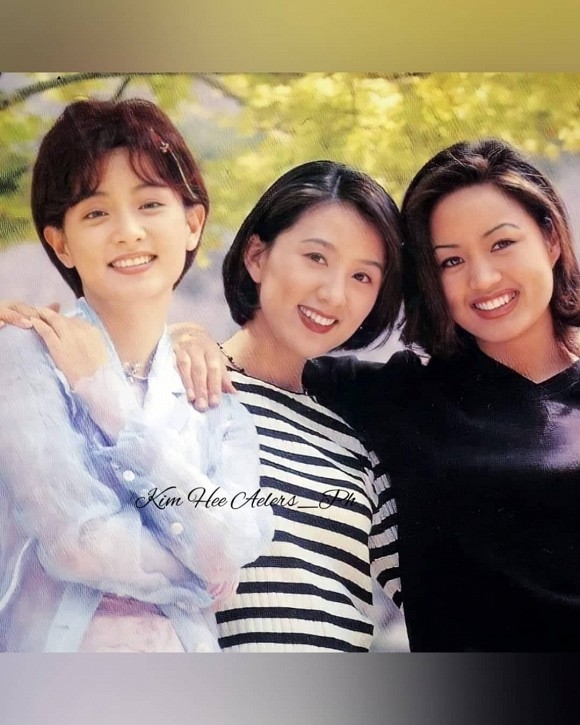 Lee Young Ae và hai chị đại làng phim chứng minh nhan sắc với ảnh cũ
