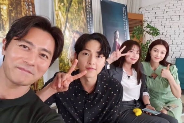 'The Silent Sea' và những phim đáng mong chờ trên Netflix vào năm sau