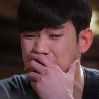 Seo Ye Ji - Lee Jun Ki tái hợp trên thảm đỏ AAA sau 2 năm