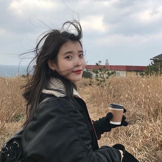 Song Hye Kyo và loạt mỹ nhân Hàn đông fan nhất trên Instagram