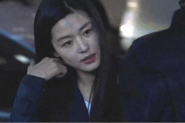 Jun Ji Hyun và loạt mỹ nhân Hàn lộ sắc vóc thật ngoài đời