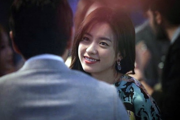 Jun Ji Hyun và loạt mỹ nhân Hàn lộ sắc vóc thật ngoài đời