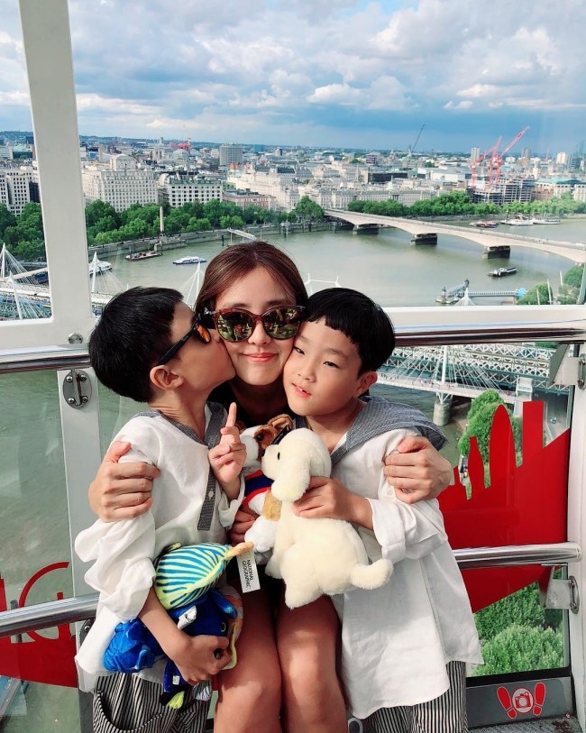Lee Young Ae và các mỹ nhân 'Nàng Dae Jang Geum' sau 17 năm