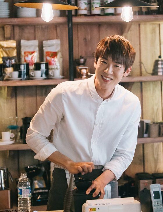 Yoo Yeon Suk và các chàng đầu bếp đẹp trai nhất phim Hàn