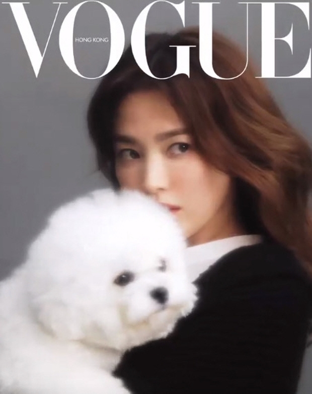 Song Hye Kyo khoe nhan sắc mặn mà trên bìa tạp chí thời trang mới