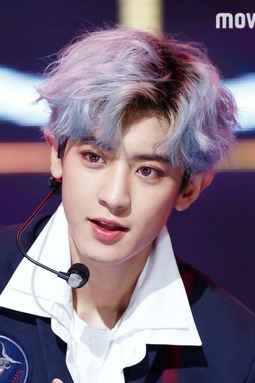 AngelaBaby và dàn sao Cbiz thích 'đu' idol Hàn