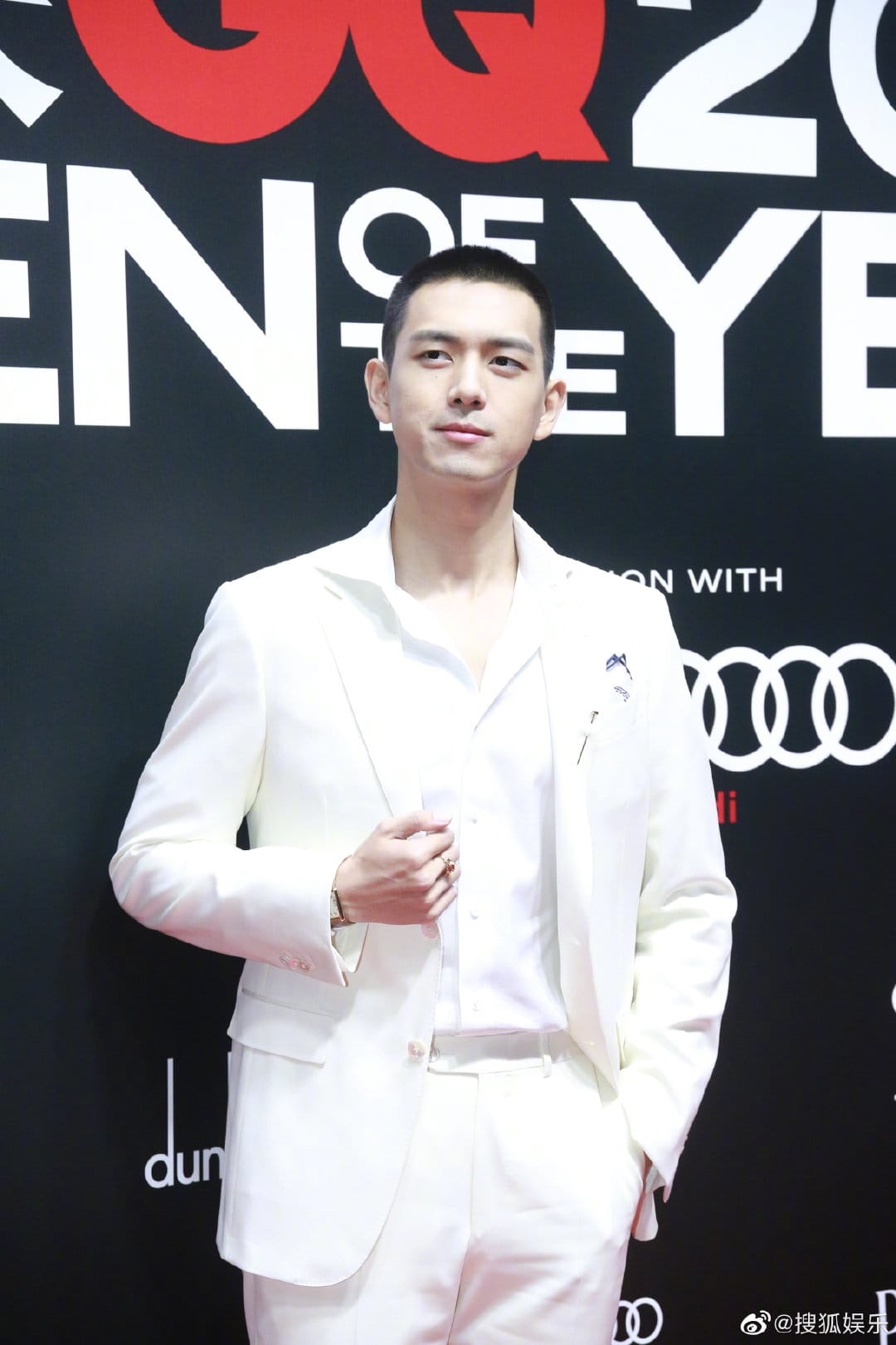 Dương Mịch, AngelaBaby, Nghê Ni đọ sắc 'cực gắt' tại thảm đỏ GQ 2020