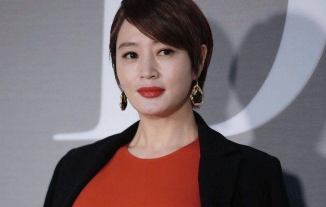 Son Ye Jin và những gương mặt giành 'tam đại Ảnh hậu' ở Hàn Quốc 