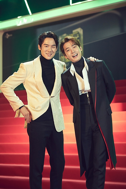 Song Joong Ki, Park Seo Joon cùng dàn sao Hàn nổi bật ở MAMA 2020