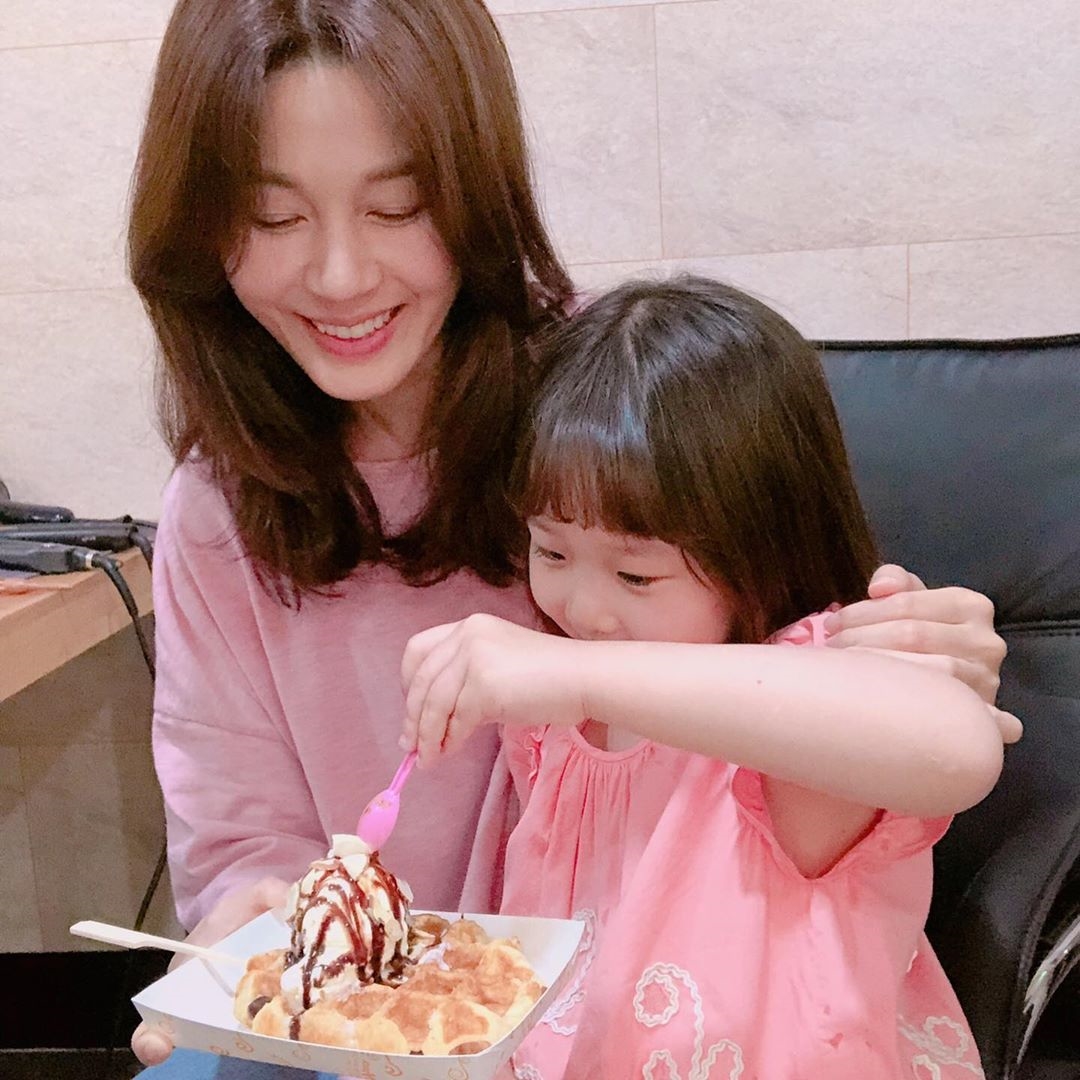Jun Ji Hyun và những bà mẹ bỉm sữa cực đỉnh của điện ảnh Hàn Quốc
