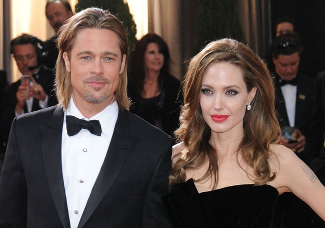 Angelina Jolie, Bradley Cooper ly hôn vì đóng cảnh thân mật