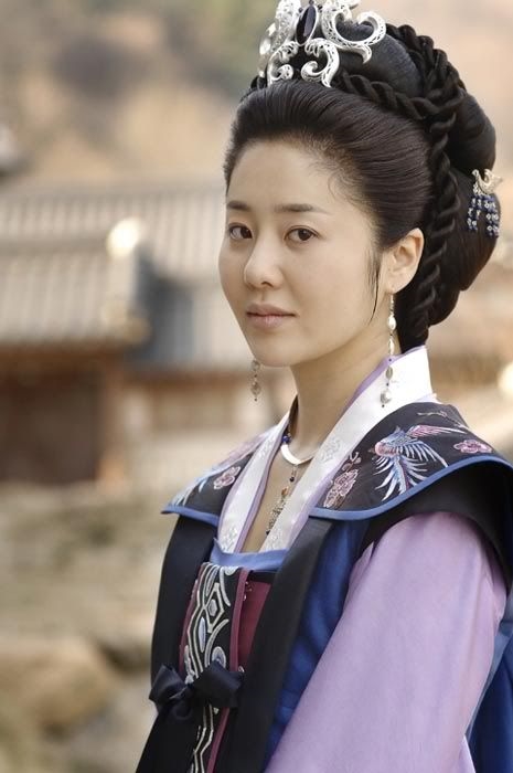 Kim So Yeon và những nữ phản diện cực đỉnh làm khán giả say mê
