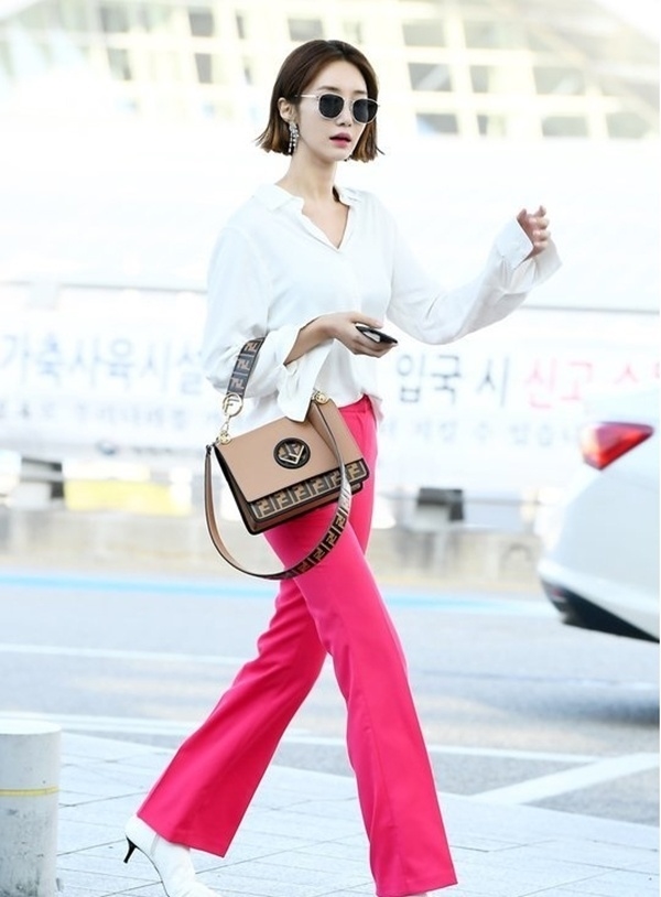 Song Hye Kyo và dàn mỹ nhân Hàn khoe sắc với sơ mi trắng