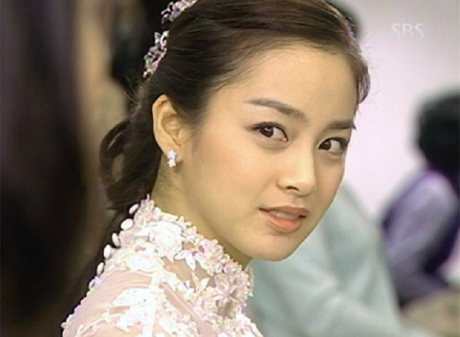 Kim Tae Hee và những sao Hàn diễn vai ác thì mới gây tiếng vang