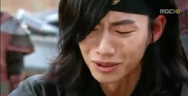 Choi Young Do và những vai nam không đẹp trai vẫn được yêu thích