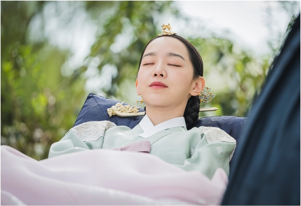 Go Moon Young và những nữ chính cực đáng yêu của phim Hàn