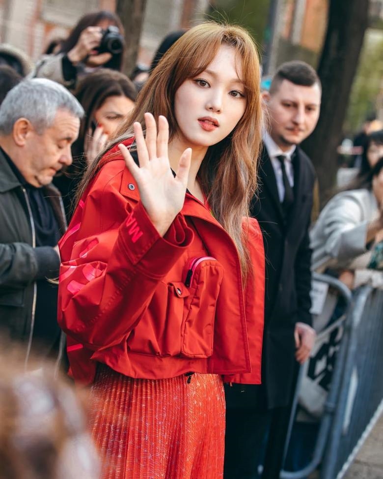 Song Hye Kyo và mỹ nhân Hàn xinh đẹp trong trang phục sắc đỏ