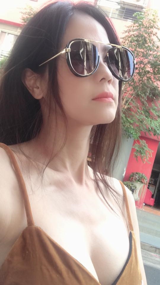 Tình cũ Lê Công Tuấn Anh hài lòng với cuộc sống hiện tại