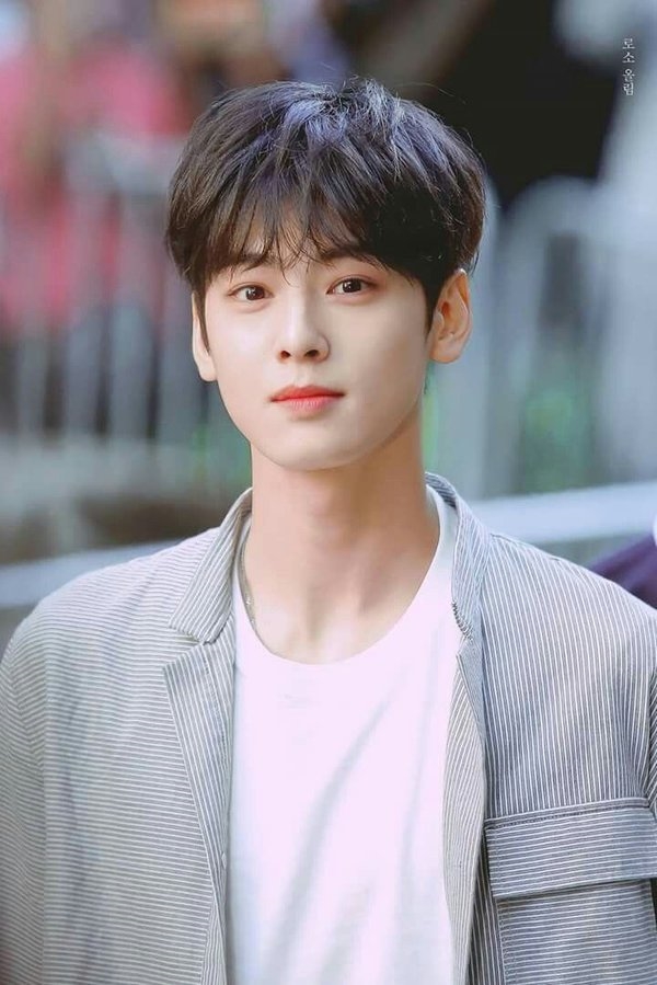 Cha Eun Woo gây tranh cãi diễn xuất nhưng vẫn liên tục đóng chính