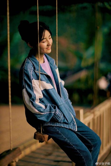 Viên Băng Nghiên và 9 sao nữ Cbiz không xinh lung linh vẫn hút fan