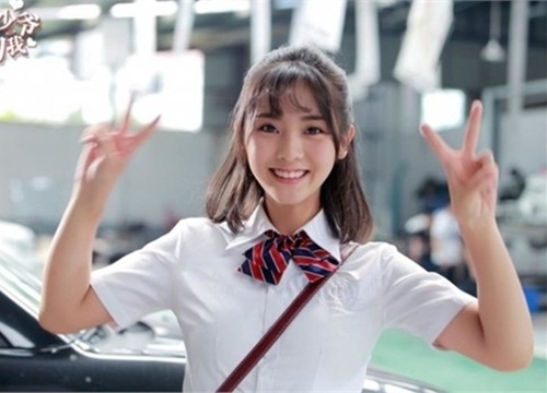 Viên Băng Nghiên và 9 sao nữ Cbiz không xinh lung linh vẫn hút fan