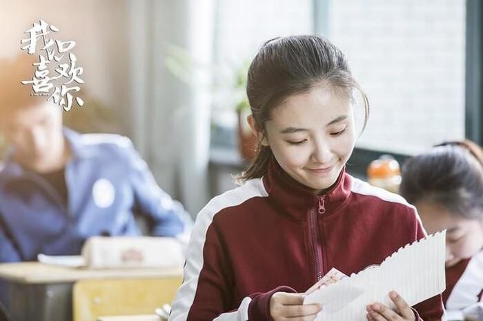 Viên Băng Nghiên và 9 sao nữ Cbiz không xinh lung linh vẫn hút fan