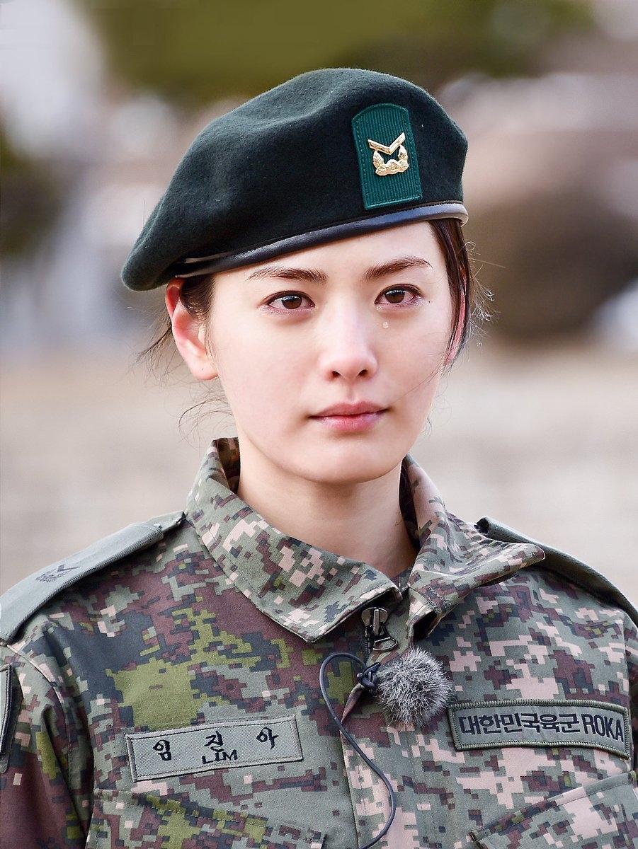 Kim So Yeon và các mỹ nhân lộ mặt mộc tham gia Sao Nhập Ngũ bản Hàn