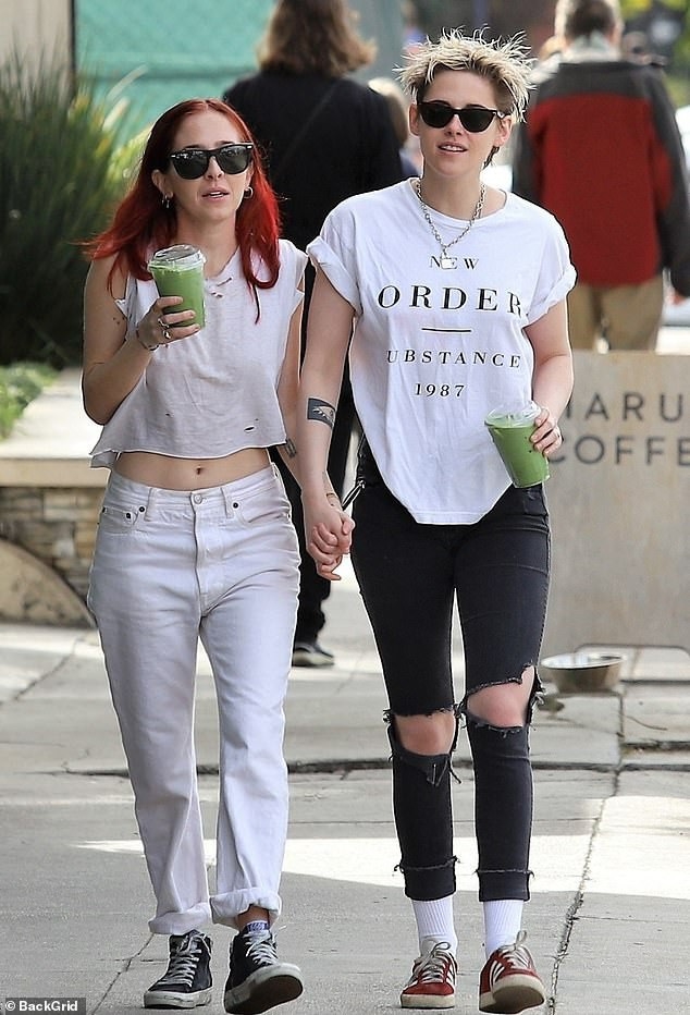 Kristen Stewart, Robert Pattinson và dàn sao Twilight sau 12 năm