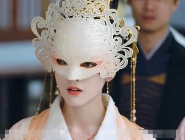 Phạm Băng Băng và dàn mỹ nhân Cbiz đeo mặt nạ trên màn ảnh
