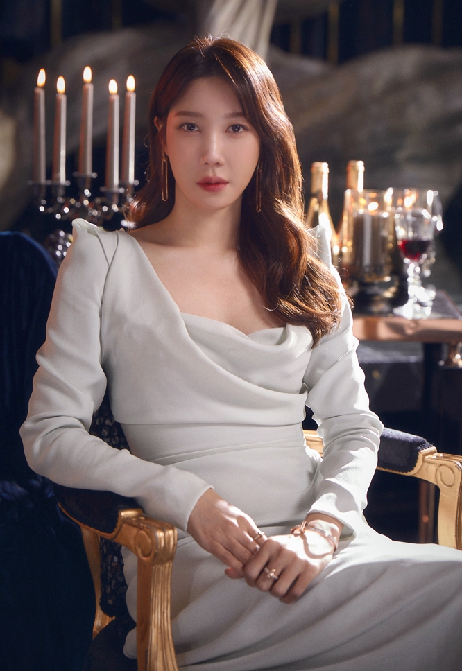 Lee Ji Ah và dàn sao Penthouse bày tỏ cảm nghĩ hậu kết thúc