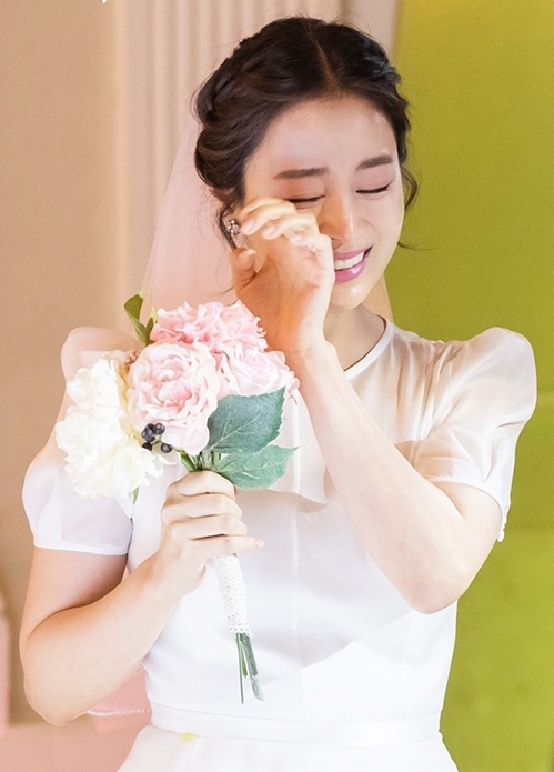 Kim Tae Hee và những cô dâu đẹp nhất trên màn ảnh Hàn năm 2020