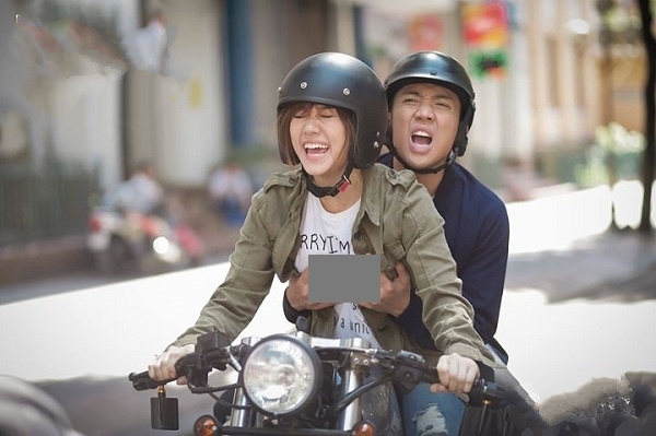 Trấn Thành, Trường Giang và những lần đặt tay nhầm chỗ gây tranh cãi