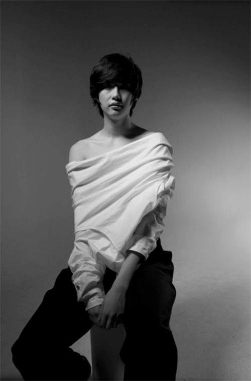 Lee Jong Suk và 5 mỹ nam Hàn có màn lột xác ngoạn mục