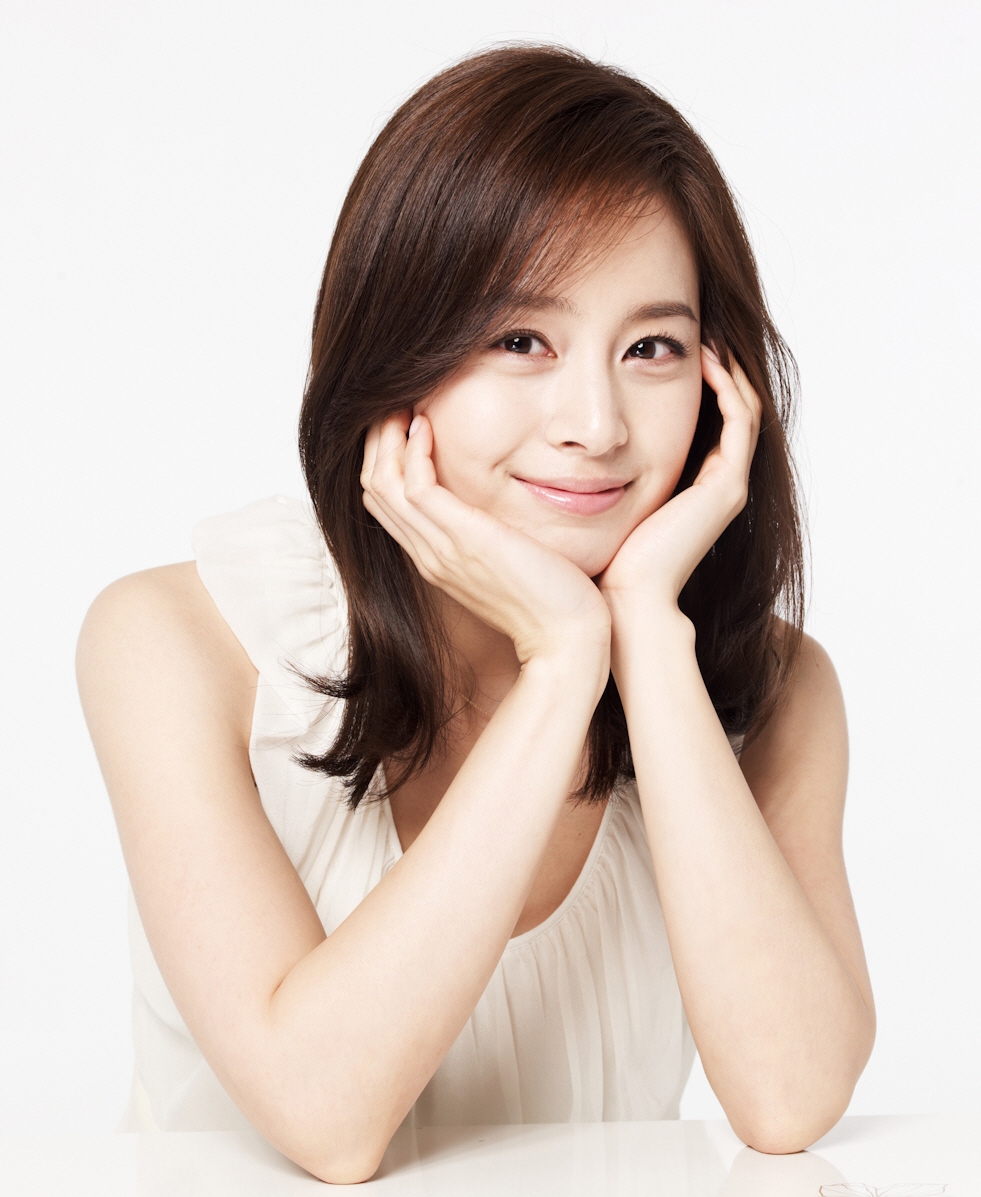 Song Hye Kyo có bờ môi đẹp, còn dàn sao Hàn thì sao?