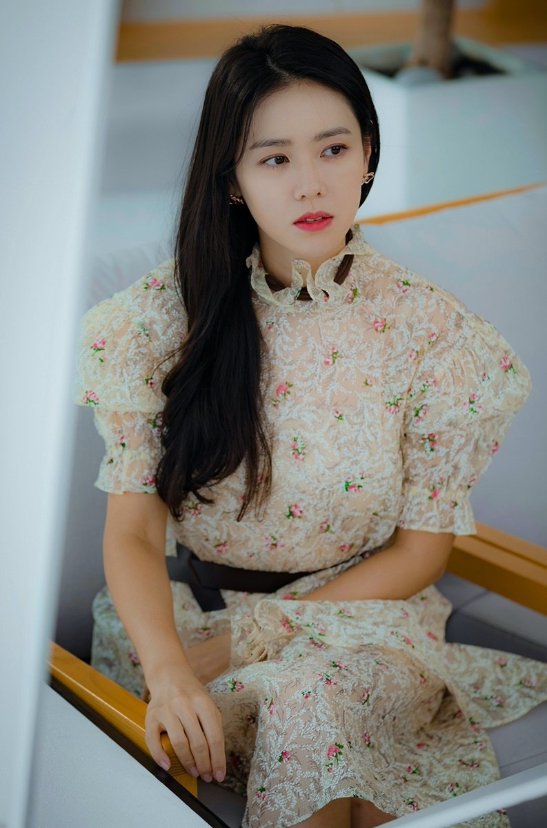 Son Ye Jin sự nghiệp, tình duyên đều tròn đầy ở tuổi 39