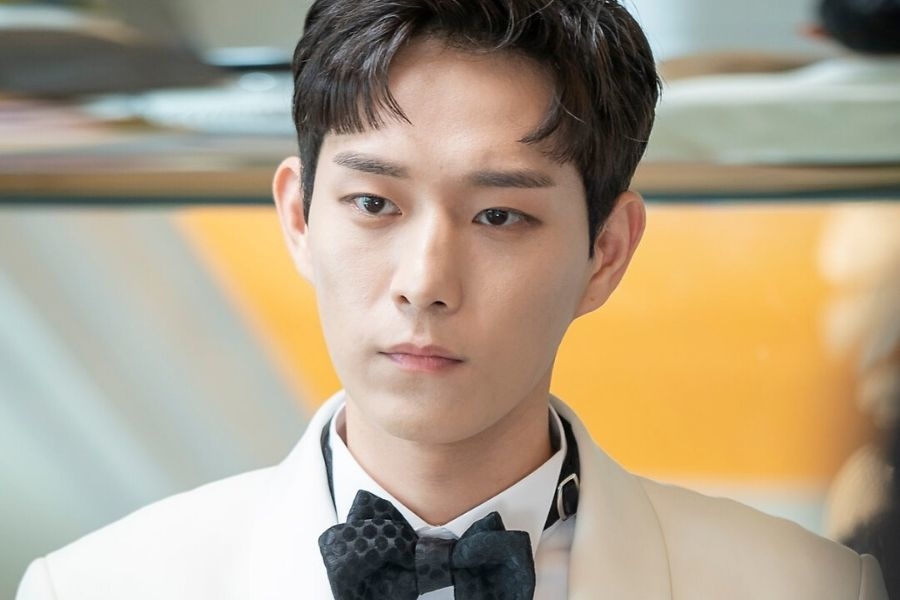 Kim So Yeon, Uhm Ki Joon và tính cách ngoài đời của dàn sao Penthouse