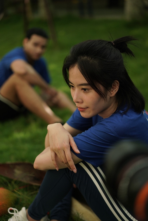 Nam Em sức khỏe tụt dốc: Luôn phải có bác sĩ đi kèm, mệt mỏi bỏ show