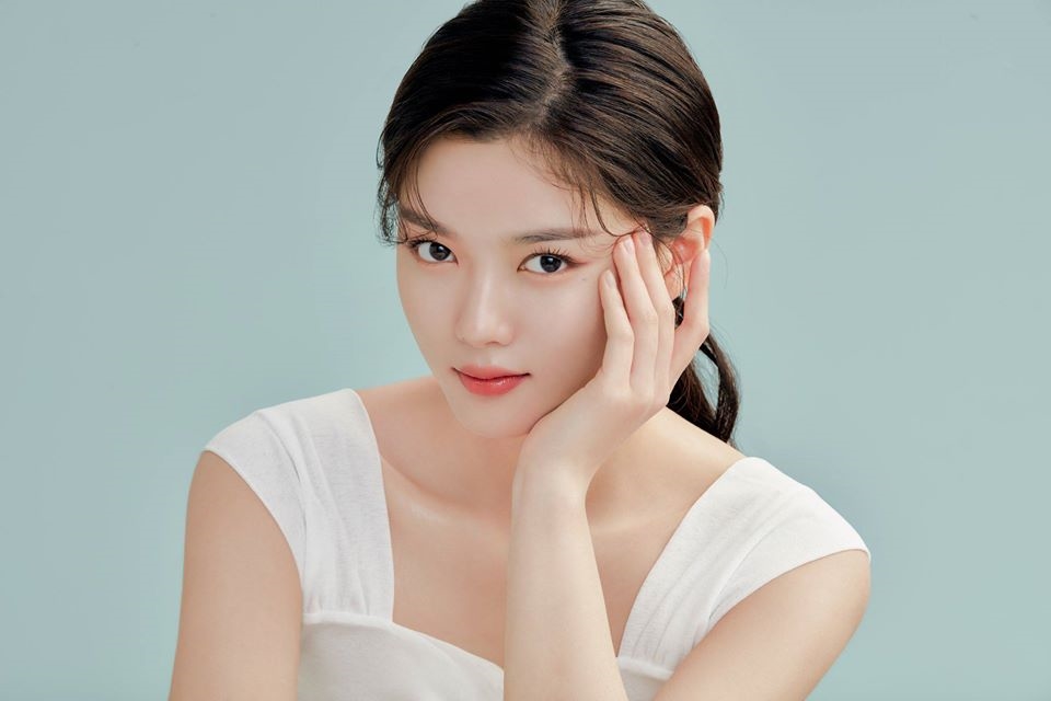 Son Ye Jin và những sao nữ Hàn lọt Top 100 mỹ nhân đẹp nhất thế giới