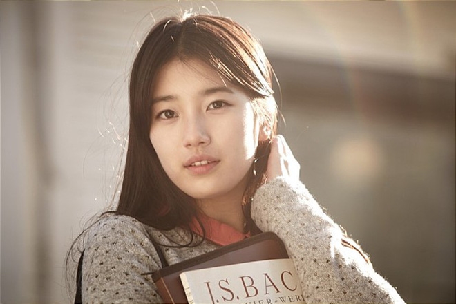 Song Hye Kyo và khoảnh khắc đẹp như tiên tử của mỹ nhân Hàn