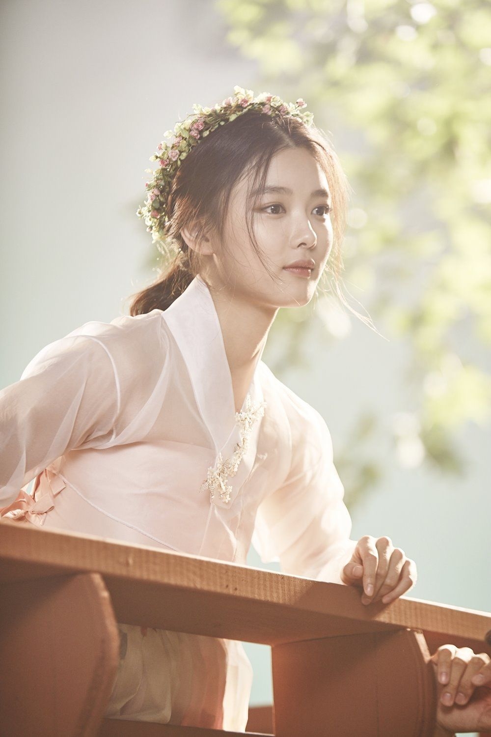 Song Hye Kyo và khoảnh khắc đẹp như tiên tử của mỹ nhân Hàn