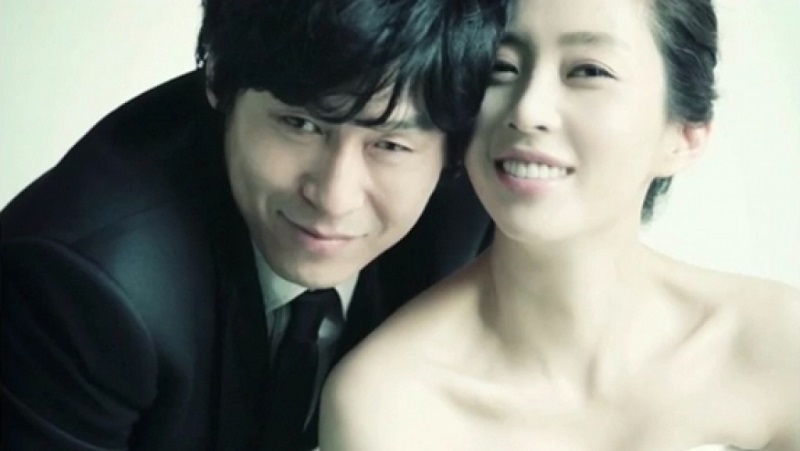 Yeon Jung Hoon - Han Ga In và những cặp vợ chồng vàng của Kbiz