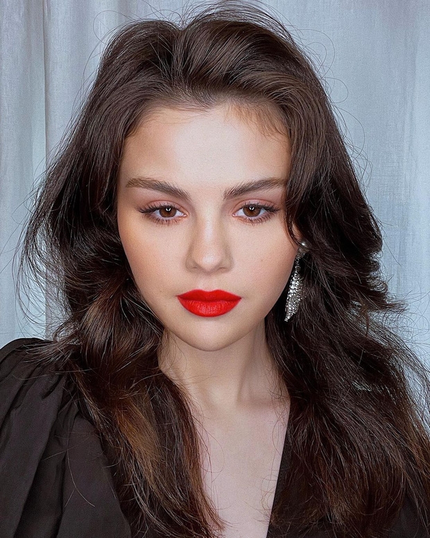 Miley Cyrus, Selena Gomez và dàn sao nhí Disney bây giờ ra sao?
