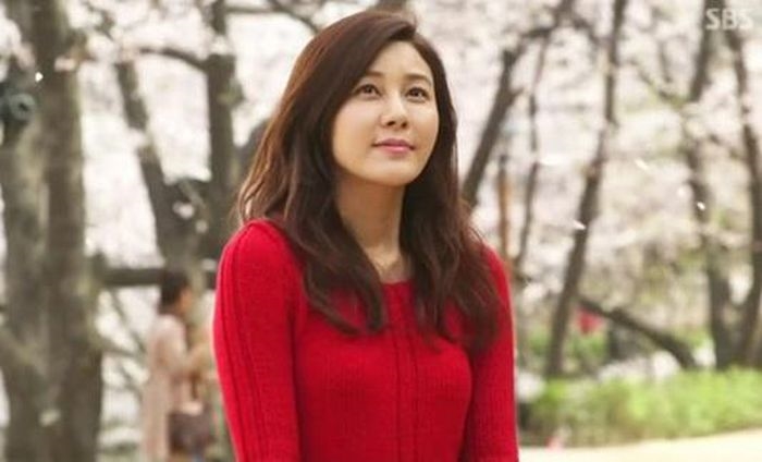 Cheon Seo Jin và những cô giáo ấn tượng nhất màn ảnh xứ Hàn