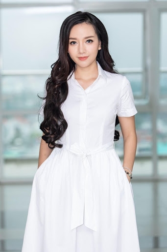 Băng Di bị sụp đổ hình ảnh chỉ vì phát ngôn 'thiếu muối' về Lão Hạc