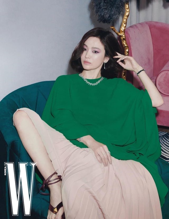 Song Hye Kyo chia sẻ về quan niệm sống khi đến tuổi 40