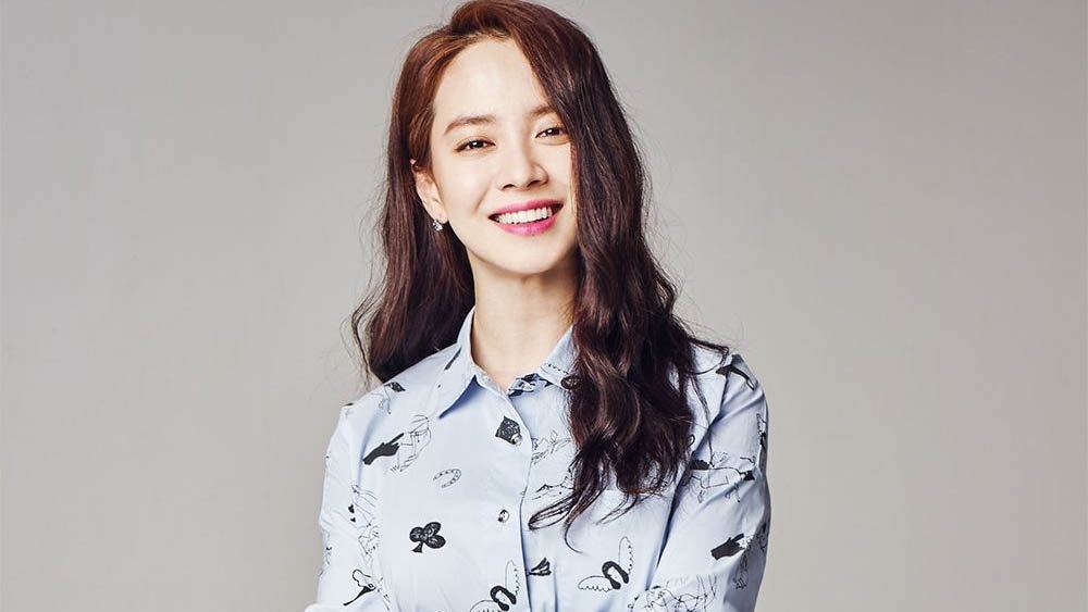 Song Ji Hyo, Seo Ji Hye: Hai quý cô độc thân tài năng của điện ảnh Hàn
