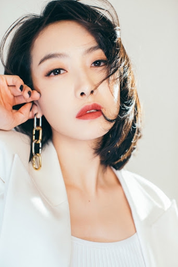 AngelaBaby và sao nữ sinh sau 1985 gây tranh cãi về xếp hạng diễn xuất