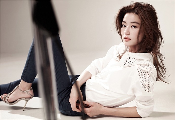 Kim Tae Hee và những mỹ nhân đại diện Hàn Quốc thập niên 2000