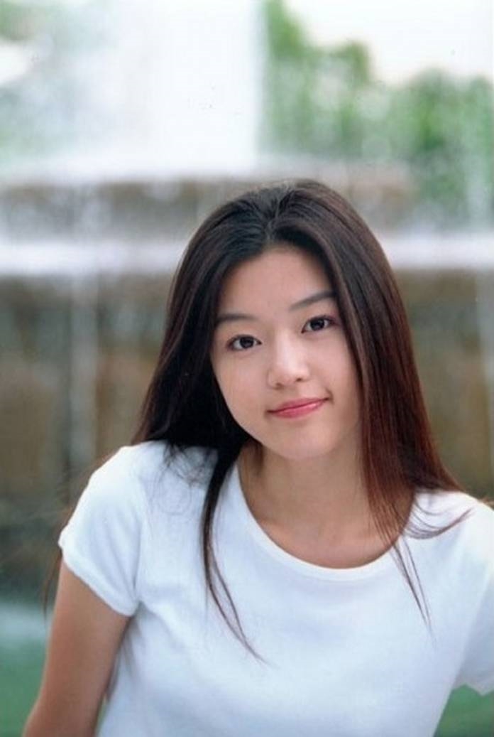 Kim Tae Hee và những mỹ nhân đại diện Hàn Quốc thập niên 2000