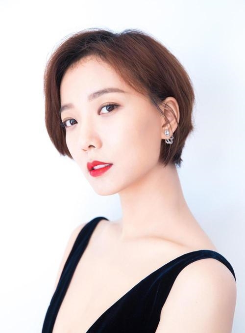 Trần Nghiên Hy, Tuyên Huyên và mỹ nhân Cbiz đóng phim cổ trang xấu